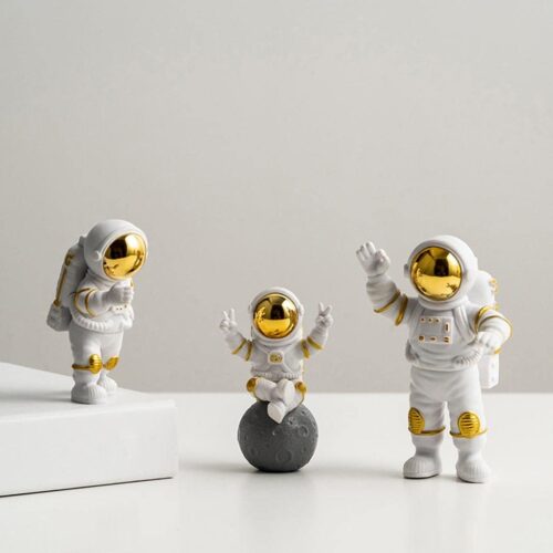 Street27 Polyvinyl Chloride 3Pcs Astronaut Action Figurine Home Decor